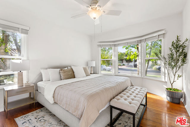 11536 Otsego Street, Valley Village CA: https://media.crmls.org/mediaz/3c092bc3-7703-4605-9982-99254f50e08d.jpg