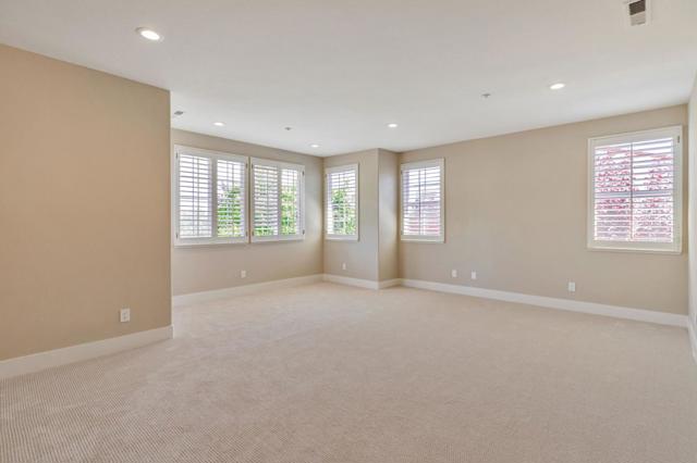 2892 Birkdale Court, Gilroy CA: https://media.crmls.org/mediaz/3c093b41-9ca5-4dd7-8ded-3a1371ae9dde.jpg