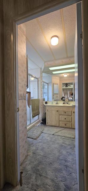 2577 Sorrel Avenue, Thermal CA: https://media.crmls.org/mediaz/3c0982b1-dcfe-47d7-b870-3d189ed01253.jpg