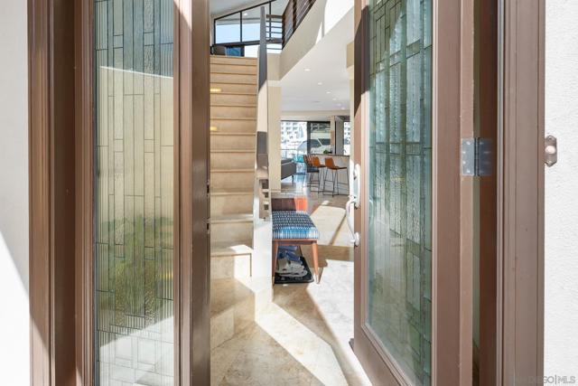 25 The Point, Coronado CA: https://media.crmls.org/mediaz/3c098707-af3b-451f-88ed-487517326829.jpg