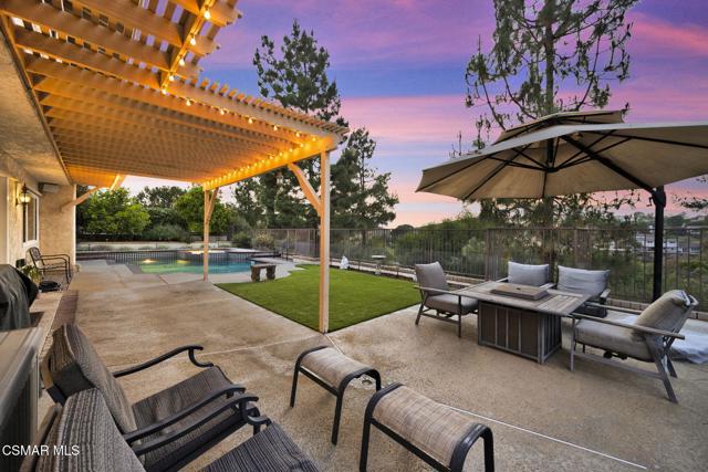 4022 Avenida Verano, Thousand Oaks CA: https://media.crmls.org/mediaz/3c09ed65-4689-4614-9fe3-7c58b0613ecd.jpg