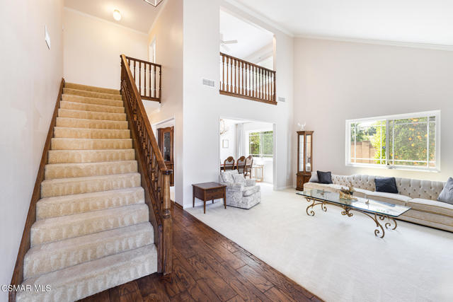 23300 Ingomar Street, Canoga Park CA: https://media.crmls.org/mediaz/3c0c4399-f172-4e8a-a000-72c32864e6b3.jpg