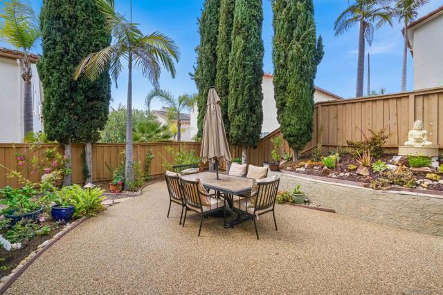 5032 Manor Ridge Ln, San Diego CA: https://media.crmls.org/mediaz/3c0c7009-c93c-4987-ae40-450c54129ea9.jpg