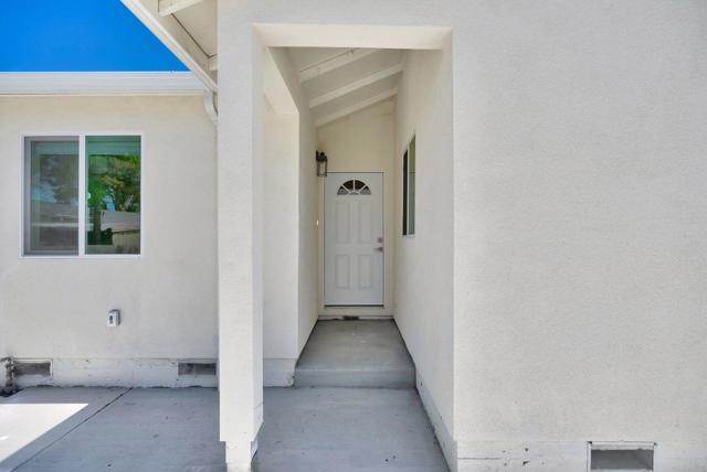 264 N 34th Street, San Jose CA: https://media.crmls.org/mediaz/3c0d3293-8ead-4041-b4be-51126063f9e6.jpg