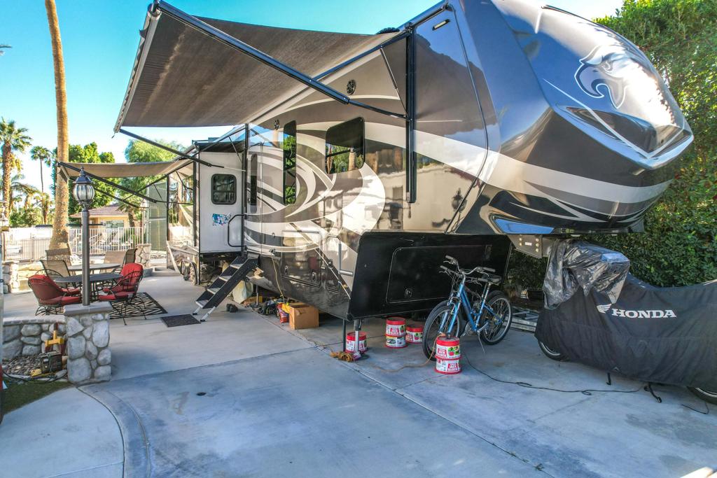 MLS #219138437PS image #6