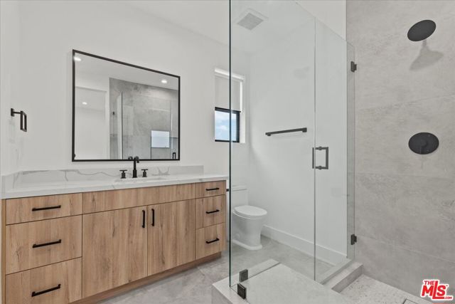 3973 S Budlong Avenue, Los Angeles CA: https://media.crmls.org/mediaz/3c0df52d-36eb-495c-8276-41d62dc8364c.jpg