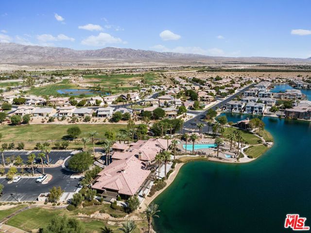 42871 Beato Drive, Indio CA: https://media.crmls.org/mediaz/3c0e0279-3628-460c-84f7-b125ffe5bba6.jpg