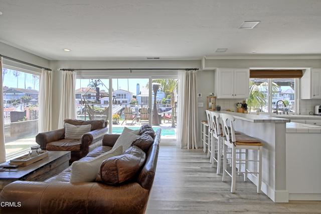 2965 Surfrider Avenue, Ventura CA: https://media.crmls.org/mediaz/3c0f700e-ce5e-491c-a303-8d7b229802a8.jpg