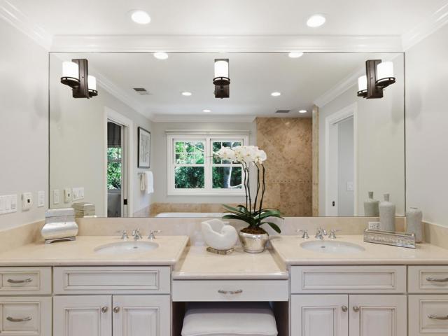 Image 30 of 55 For 345 Vine Street