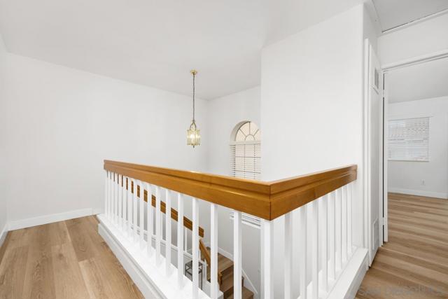 11020 Creekbridge Pl, San Diego CA: https://media.crmls.org/mediaz/3c10084d-8381-4117-9dd9-cf7a6c246f3c.jpg