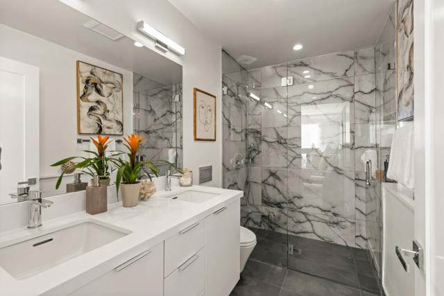 17 30th Street, San Francisco CA: https://media.crmls.org/mediaz/3c12252f-0b2d-4a05-ab8b-a8aab1d37678.jpg