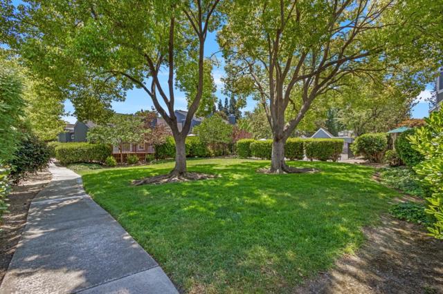 1096 Prevost Court, San Jose CA: https://media.crmls.org/mediaz/3c12c619-5b36-44ea-8219-8343eecee136.jpg