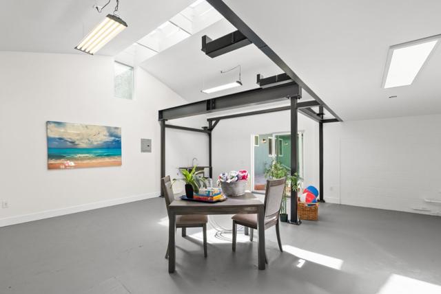 390 Glen Canyon Road, Santa Cruz CA: https://media.crmls.org/mediaz/3c134cbd-fda4-4f3a-badf-a40db1b80d29.jpg