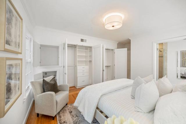 1149 Cortez Avenue, Burlingame CA: https://media.crmls.org/mediaz/3c13d6a0-bc2d-4f69-b376-1e453444d082.jpg