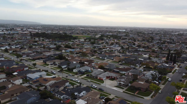 1819 W 129th Street, Gardena CA: https://media.crmls.org/mediaz/3c147293-d3c6-41bf-89f7-4bd5c0d0ca98.jpg