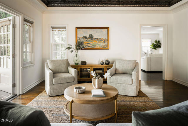 Image 3 of 11 For 642 Canterbury Road