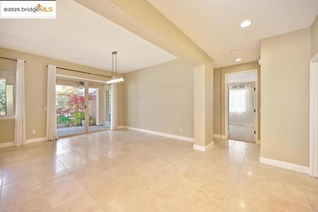 Image 8 of 54 For 5736 Palmera Ln