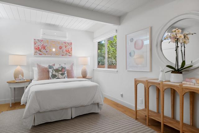 2989 Dolores Way, Burlingame CA: https://media.crmls.org/mediaz/3c1969fa-959f-4114-a055-ba4223c9dacb.jpg