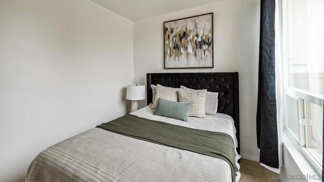 27468 Rosebay Ct, Temecula CA: https://media.crmls.org/mediaz/3c19c52b-cdfd-4e5c-924f-d56c7f8083d1.jpg