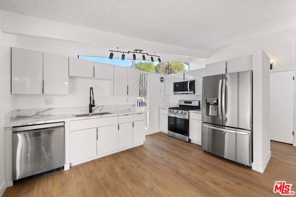 MLS #25612349 image #29