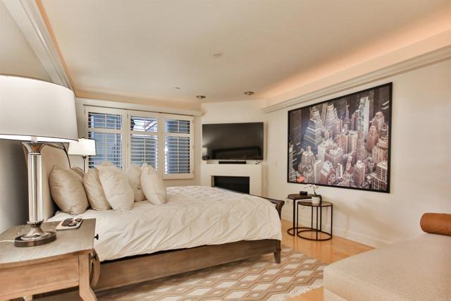 Detail Gallery Image 5 of 22 For 1099 1st St #119,  Coronado,  CA 92118 - 2 Beds | 2/1 Baths