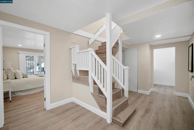 767 47Th St, Oakland CA: https://media.crmls.org/mediaz/3c1ad88b-4425-4383-af7a-04ce1034fa95.jpg