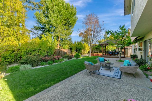 6508 Circle Hill Drive, San Jose CA: https://media.crmls.org/mediaz/3c1ba329-f24c-494a-b333-d526e515e646.jpg