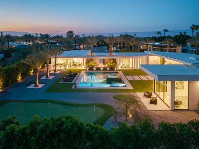 7 Makena Lane, Rancho Mirage CA: https://media.crmls.org/mediaz/3c1c9ff6-40e7-4d98-8cf2-ed0d70106f20.jpg