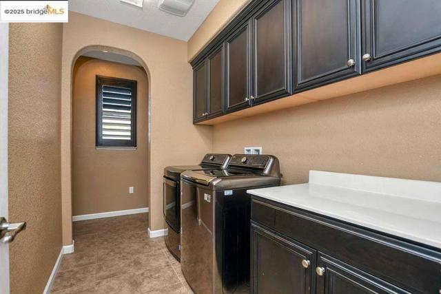 8065 Westport Circle, Discovery Bay CA: https://media.crmls.org/mediaz/3c1cb098-95de-498b-a58e-0ea28581b9c4.jpg