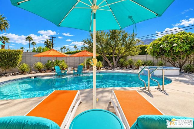 657 N Juanita Drive, Palm Springs, CA 92262