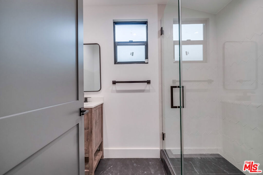 MLS #26859957 image #17