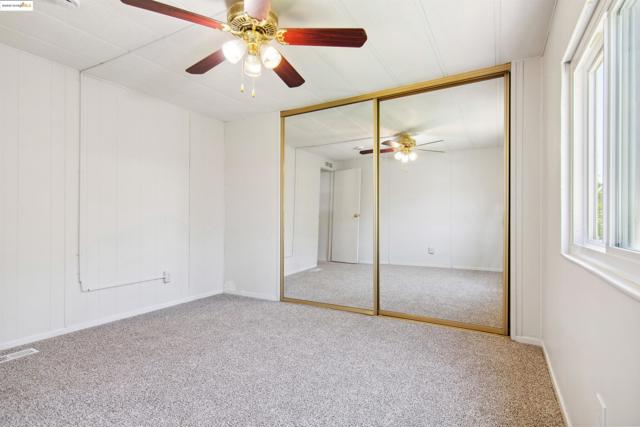 301 Alcott Ct, Bethel Island CA: https://media.crmls.org/mediaz/3c1e48ad-b36d-45b7-94b4-8e177382e271.jpg