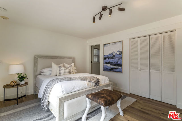 1622 N Orange Grove Avenue, Los Angeles CA: https://media.crmls.org/mediaz/3c1f4a96-9eda-4395-b47f-fb9568cd59ad.jpg