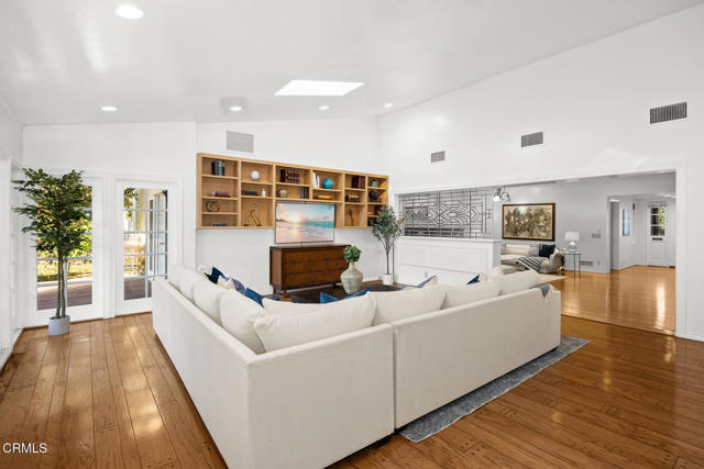 Detail Gallery Image 21 of 45 For 625 Chester Ave, San Marino,  CA 91108 - 5 Beds | 3 Baths