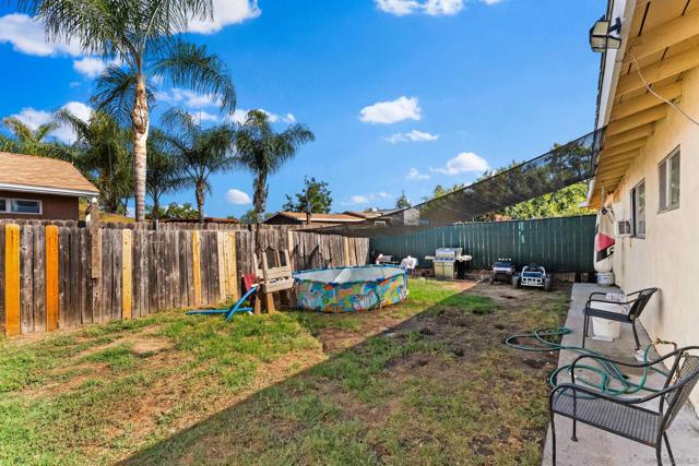 2673 Massachusetts Ave, Lemon Grove CA: https://media.crmls.org/mediaz/3c209352-7ea7-4744-beee-c6fe0d117c55.jpg