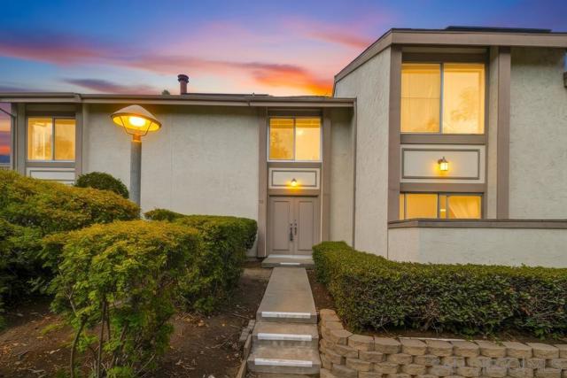 5430 Baltimore Drive Unit 72, La Mesa CA: https://media.crmls.org/mediaz/3c209e60-602a-44c1-9127-e6bcdbe47674.jpg