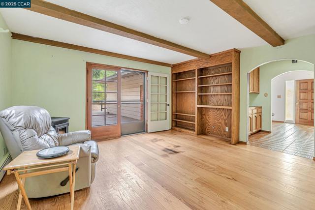 2435 Lunada Ln, Alamo CA: https://media.crmls.org/mediaz/3c20a496-14c4-4110-9d44-b33e563ed767.jpg