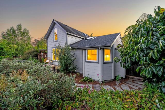 2801 S Main Street, Soquel CA: https://media.crmls.org/mediaz/3c20d0d2-efc3-4f2c-97f9-7f030ba371fd.jpg