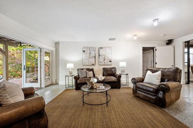1308 Montero Avenue, Burlingame CA: https://media.crmls.org/mediaz/3c20e40d-961f-4a23-a105-acea8eda26cb.jpg
