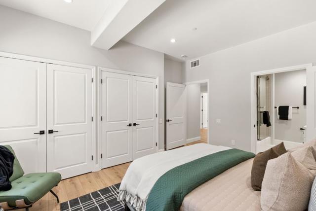 200 Sheridan Ave., Palo Alto CA: https://media.crmls.org/mediaz/3c214688-3889-4648-be50-18489137a5d6.jpg