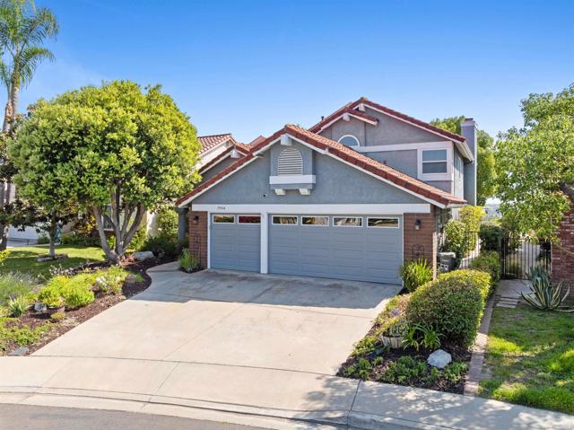 Detail Gallery Image 1 of 1 For 1954 Vineyard Ave, Vista,  CA 92081 - 4 Beds | 3 Baths