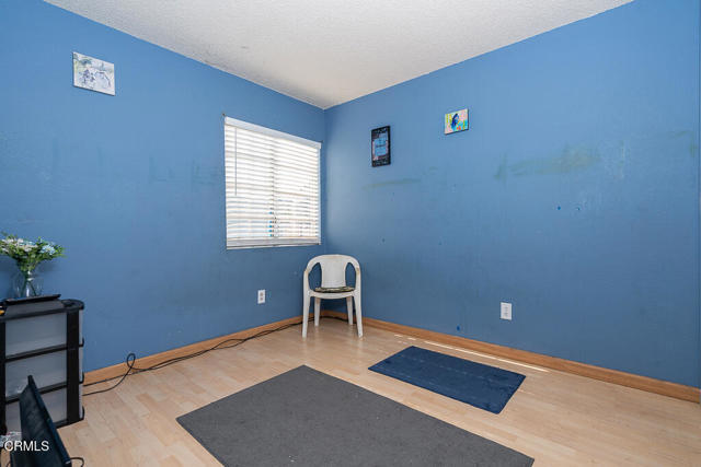 Detail Gallery Image 20 of 29 For 15492 Somerset Ct, Fontana,  CA 92337 - 3 Beds | 2 Baths