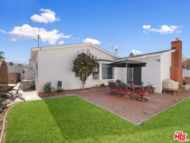 Side yard with storage space