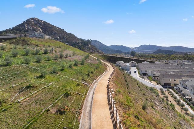 Detail Gallery Image 61 of 65 For 240 Foliage Pl, Fallbrook,  CA 92028 - 4 Beds | 2/1 Baths