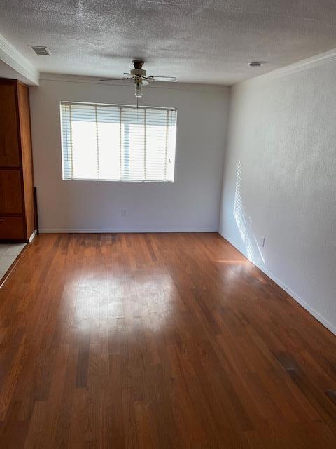 Image 6 of 19 For 7010 Hemet Avenue