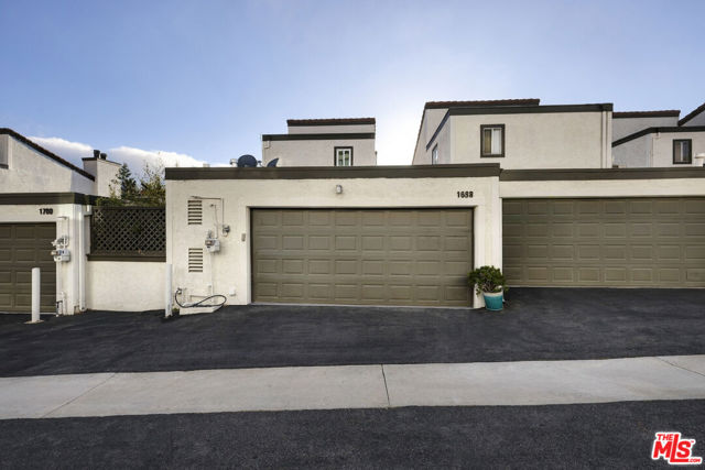 1698 Palisades Drive photo 45