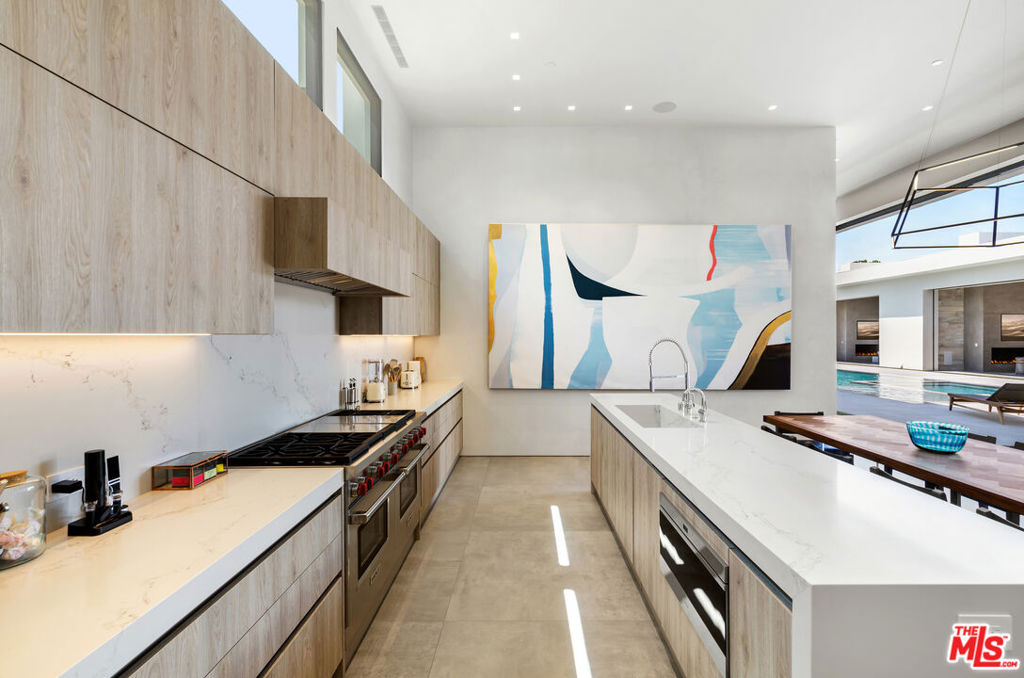 MLS #25553897 image #9