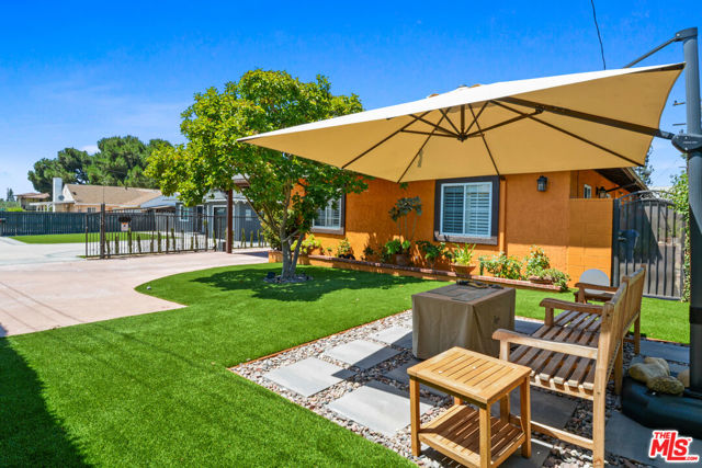 10039 La Rosa Drive, Temple City CA: https://media.crmls.org/mediaz/3c24a749-6474-4ab6-8c03-86014139fa0f.jpg
