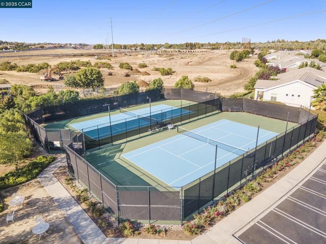 1783 Rubidoux Ter, Brentwood CA: https://media.crmls.org/mediaz/3c2504d1-b5b0-4e9f-859c-961ed733b723.jpg