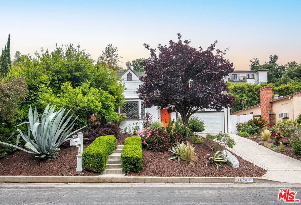 11744 Sunshine Terrace, Studio City, CA 91604